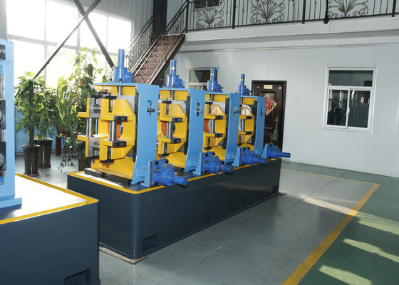 Углеродистая сталь ERW трубная мельница / трубная труба Max 80m/Min Worm Gearing